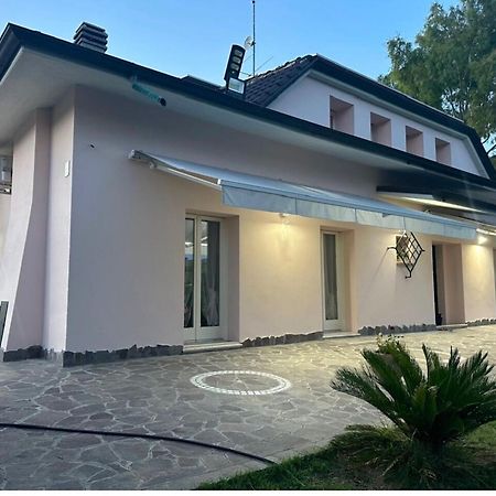 Villa Ninfea Lux Tavullia, Jacuzzi, Garden, Wifi, Ac Esterno foto